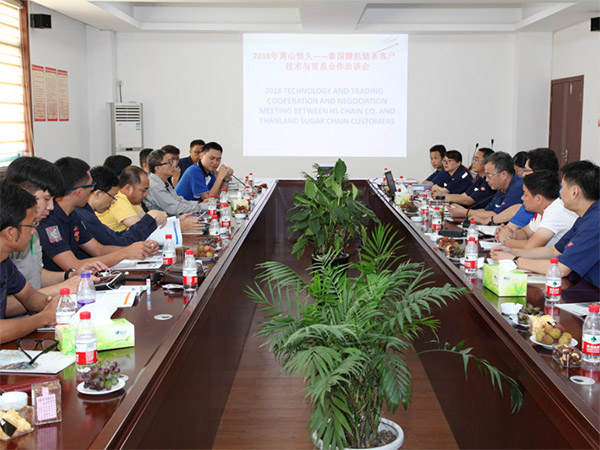 与细分领域客户做技术交流。